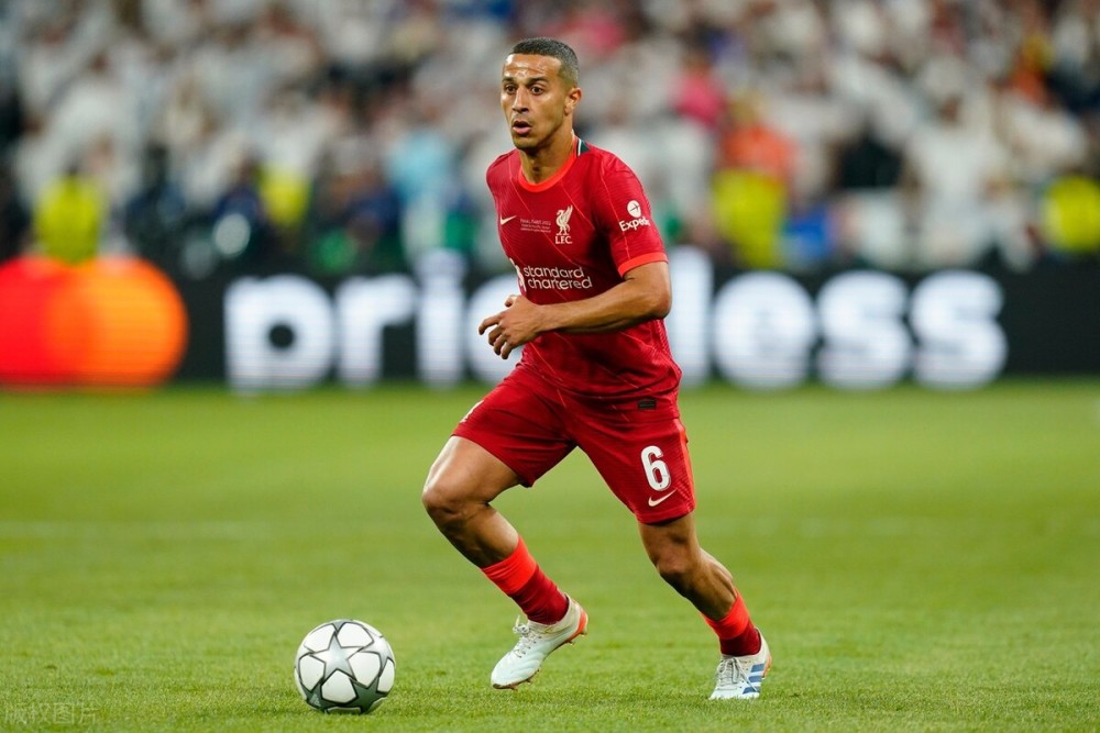 拜仁慕尼黑签下利物浦后卫马内,投资超万欧元的简单介绍 拜仁慕尼黑签下利物浦后卫马内,投资超万欧元的简单介绍