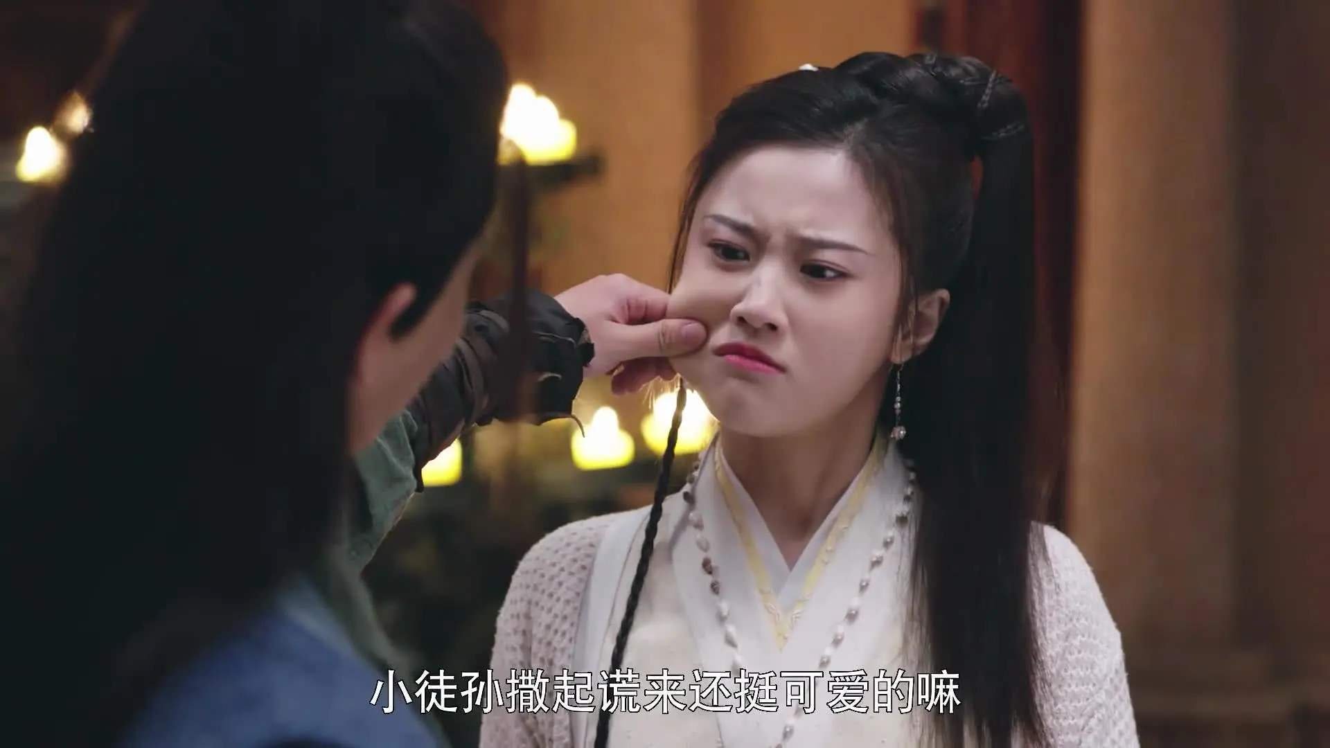 卢卡库防守端锁死对手,英格兰力克乌拉圭夺关键胜利