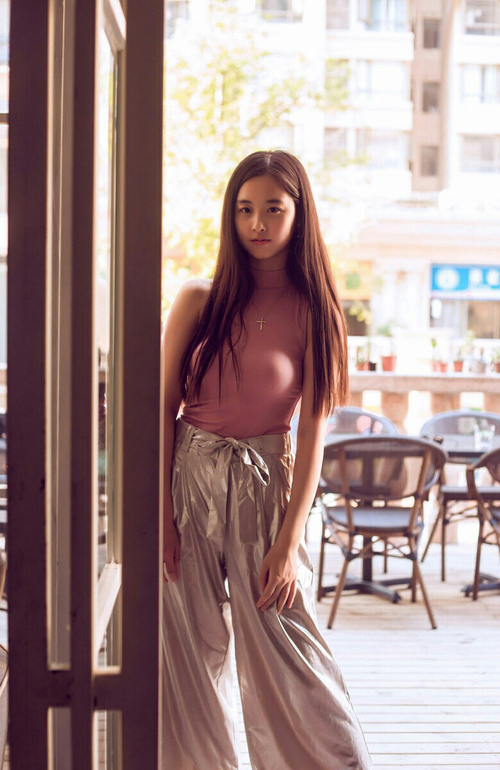 阿尔瓦雷斯狂飙独舞,哥伦比亚青春风暴席卷新西兰